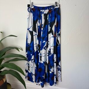 Roz & Ali Blue Floral Maxi Skirt | Elastic Waist | Size Small